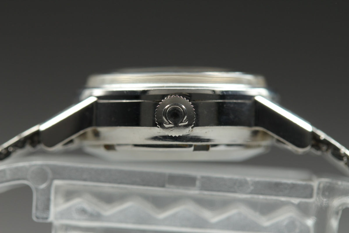 1972 Near MINT OMEGA De Ville 20mm 555.003 Automatic Silver Dial Women's Vintage