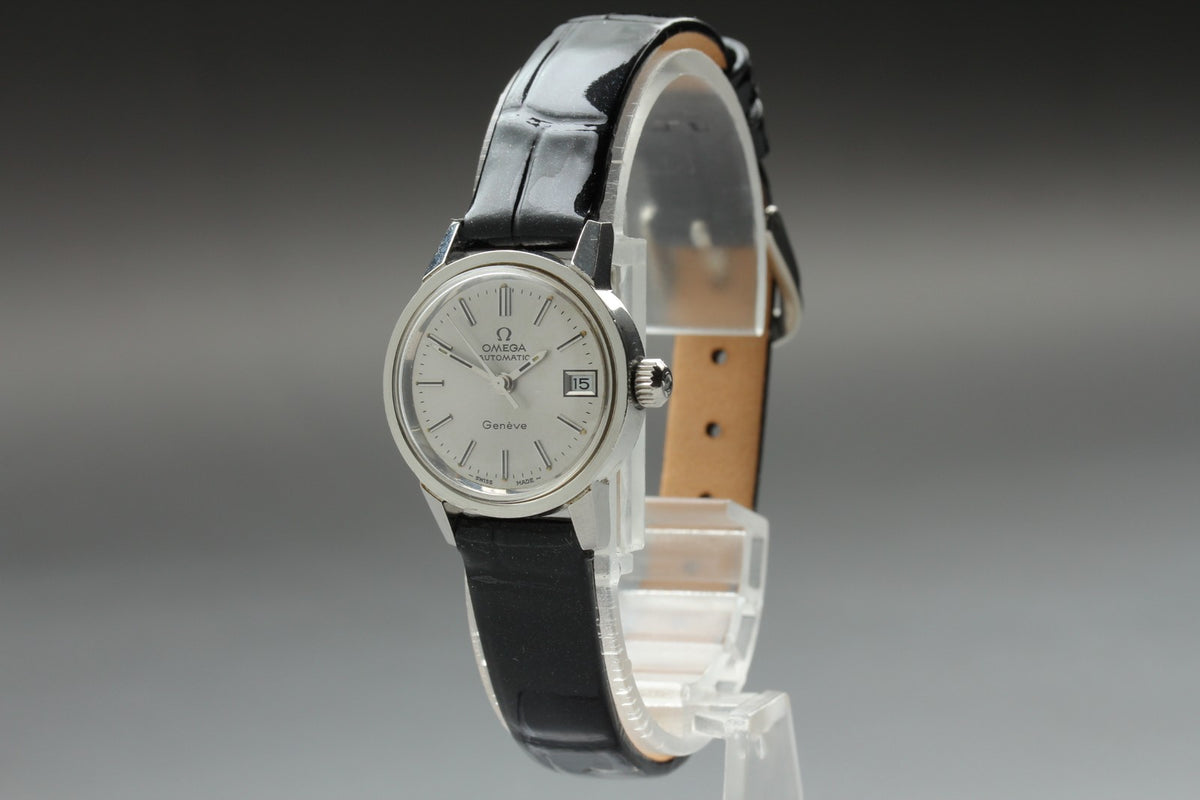1971 Near MINT OMEGA Geneve 22mm 566.045 Automatic Silver Dial Women's Vintage