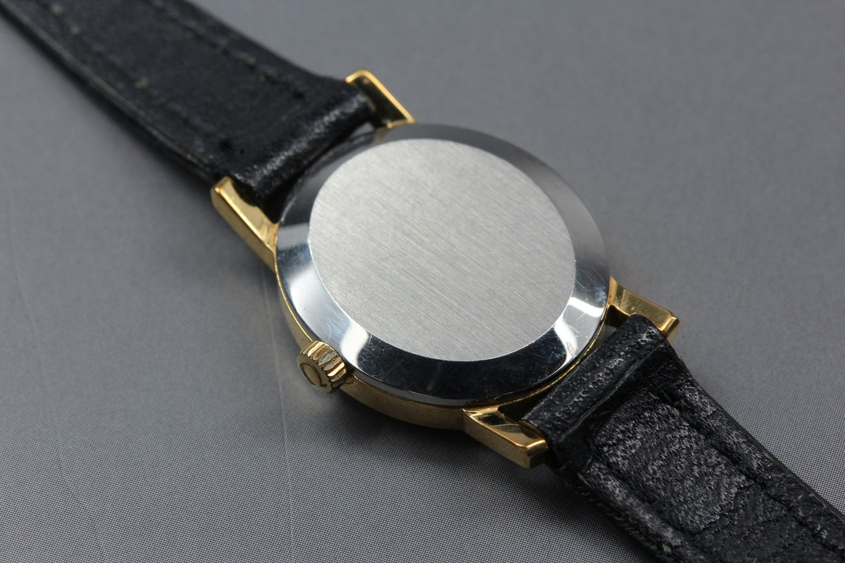 1973 Near MINT OMEGA Geneve 20mm 511.0411 Manual Gold Dial Women's Watch Vintage