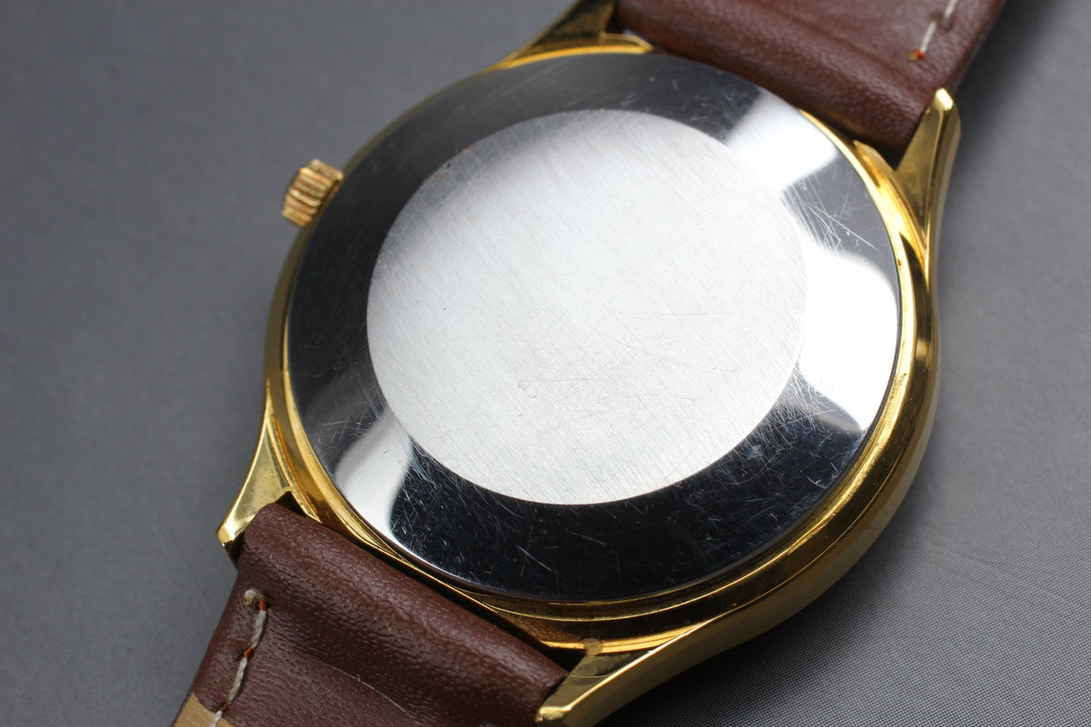 1973 MINT OMEGA De Ville 35mm 192.0027 Quartz Gold Dial Men's Watch Vintage