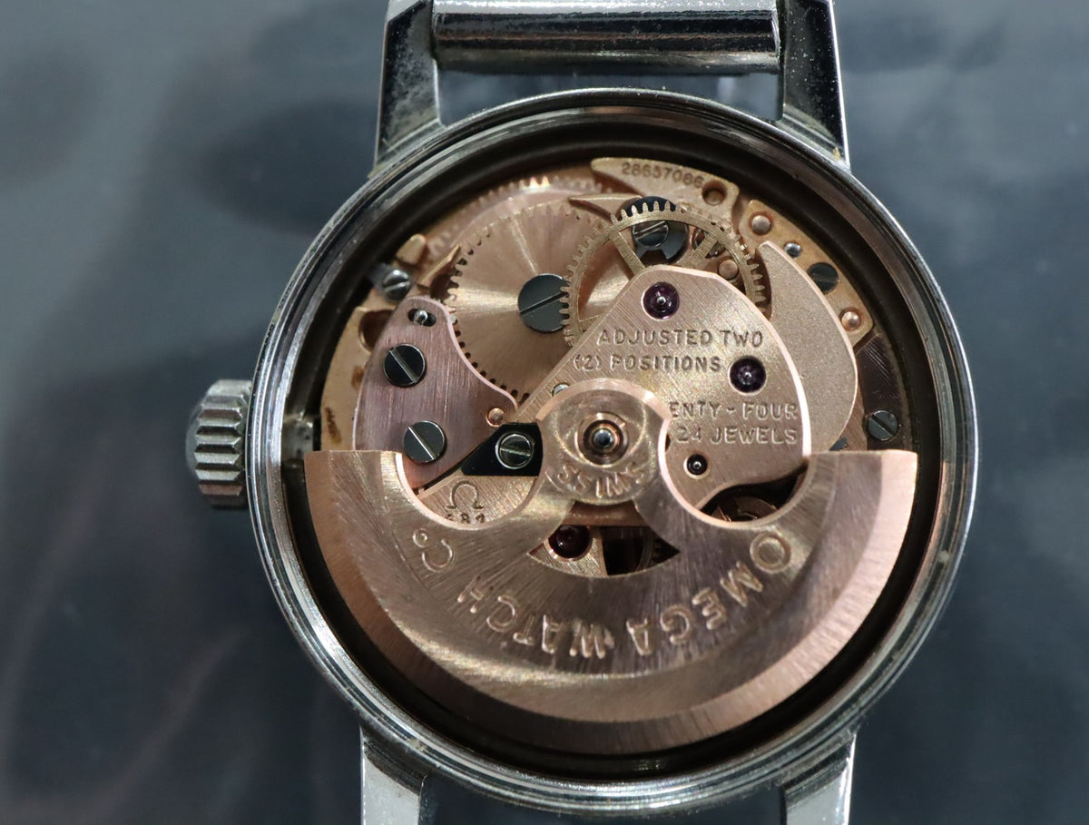 1969 Near MINT OMEGA Geneve 21mm 566.002 Automatic Silver Dial Women's Vintage