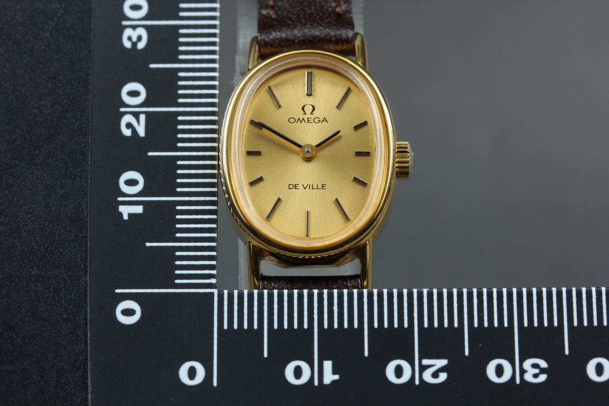 1977 Near MINT OMEGA De Ville 18mm 511.0553 Manual Gold Dial Women's Vintage
