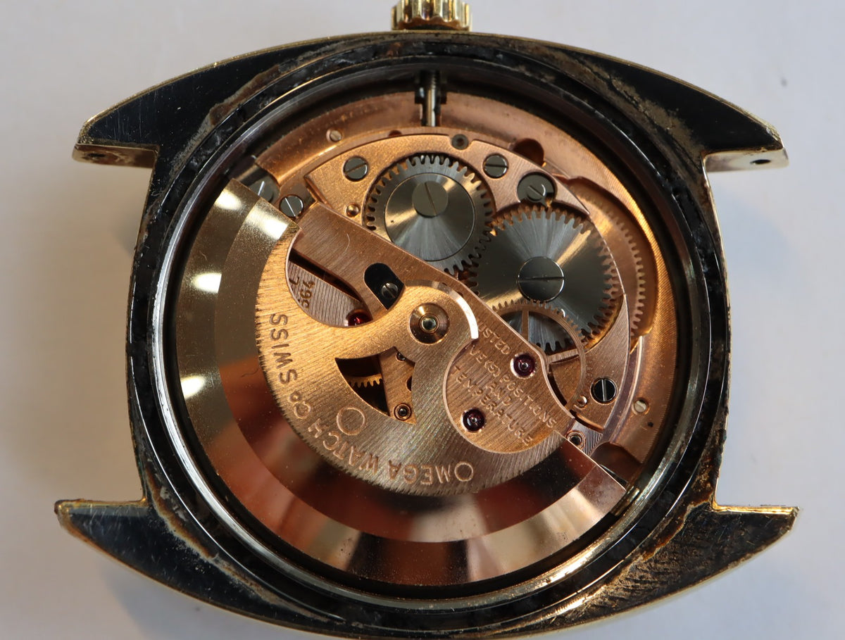 1966 MINT OMEGA Constellation 35mm 168.017 Automatic Champagne Dial Men Vintage