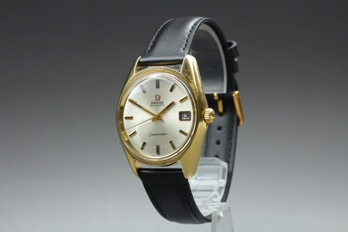 1969 Near MINT OMEGA Seamaster 35mm 166.067 Automatic Champagne Dial Men Vintage