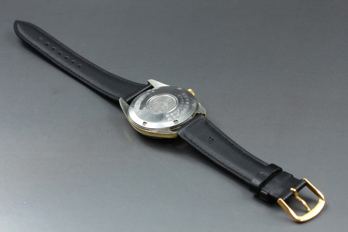 1969 Near MINT OMEGA Seamaster 35mm 166.067 Automatic Champagne Dial Men Vintage