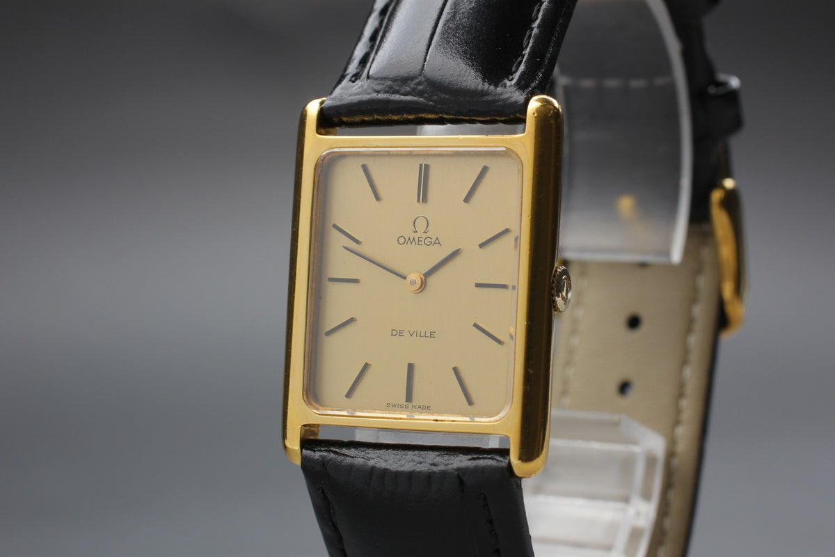 1973 Near MINT OMEGA De Ville 24mm 511.0404 Manual Gold Dial Tank Women Vintage