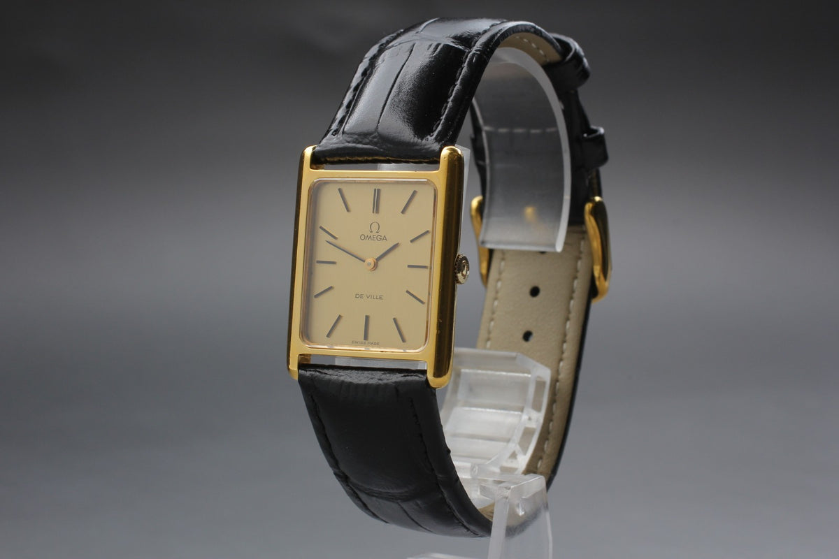 1973 Near MINT OMEGA De Ville 24mm 511.0404 Manual Gold Dial Tank Women Vintage