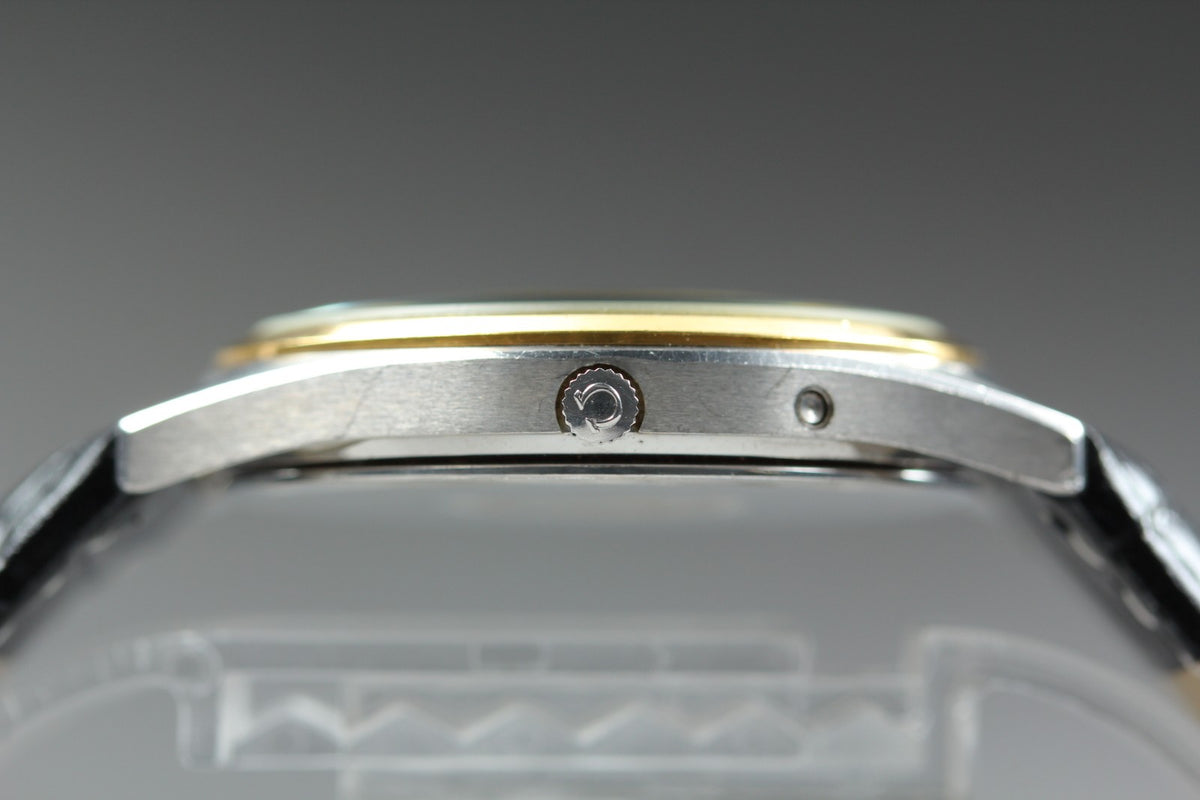 1980 Near MINT OMEGA Seamaster 34mm 196.0216 Quartz Champagne Dial Men's Vintage