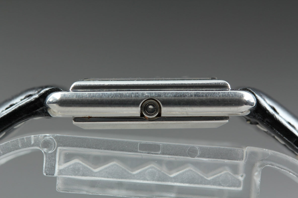 1980 Near MINT OMEGA De Ville 20mm 591.0029 Quartz Silver Tank Women's Vintage
