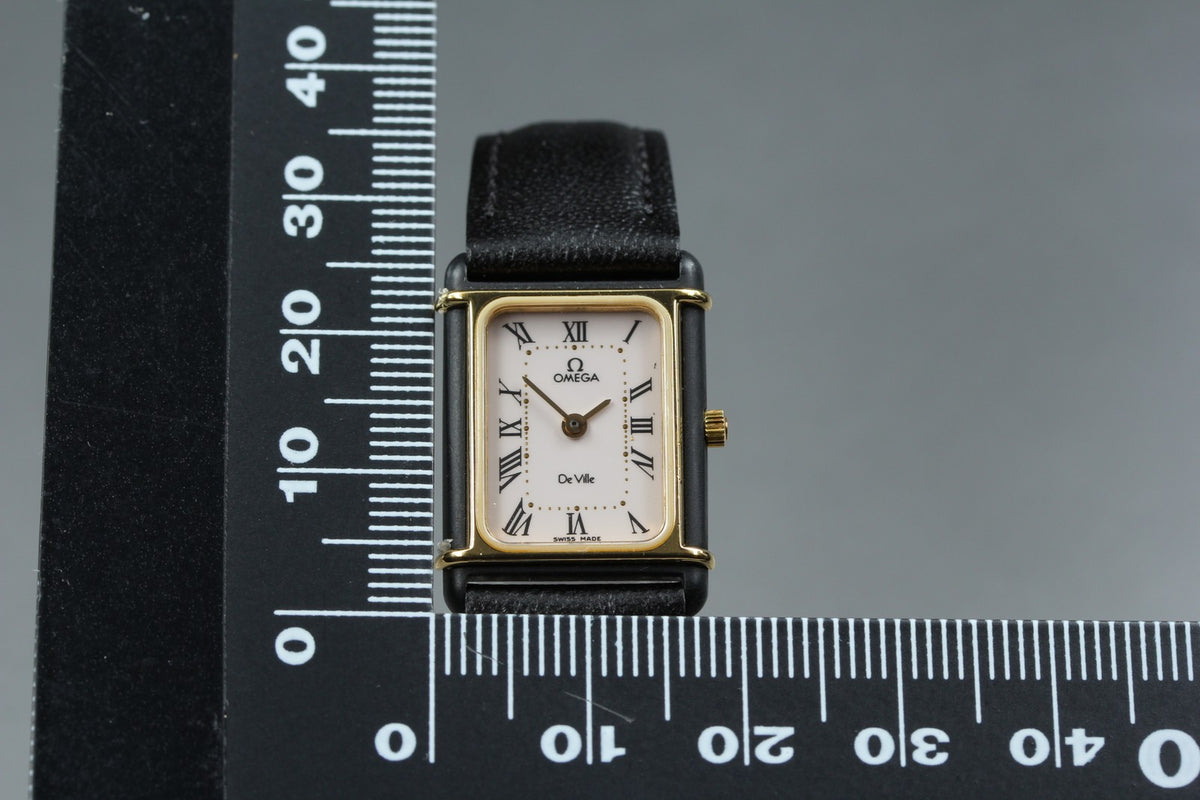 1984 Near MINT OMEGA De Ville 17mm 591.0310 Quartz Roman Tank Women's Vintage