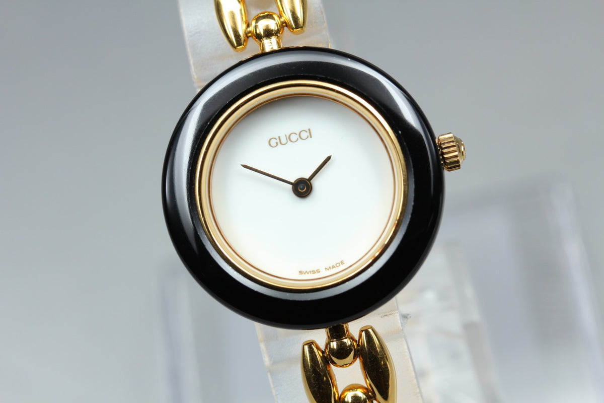 Near MINT/Box GUCCI Change Bezel 11/12.2 6 Colors 26mm Quartz White Dial Women's