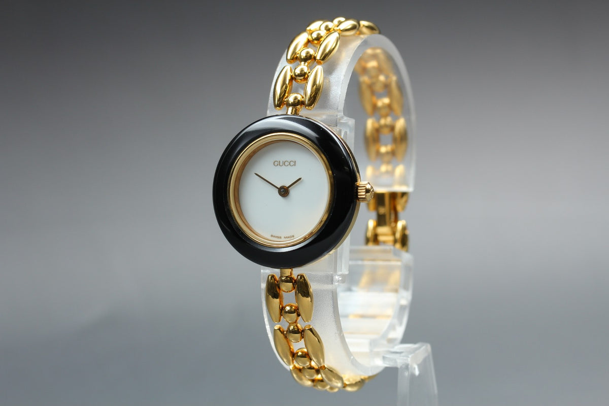 Near MINT/Box GUCCI Change Bezel 11/12.2 6 Colors 26mm Quartz White Dial Women's