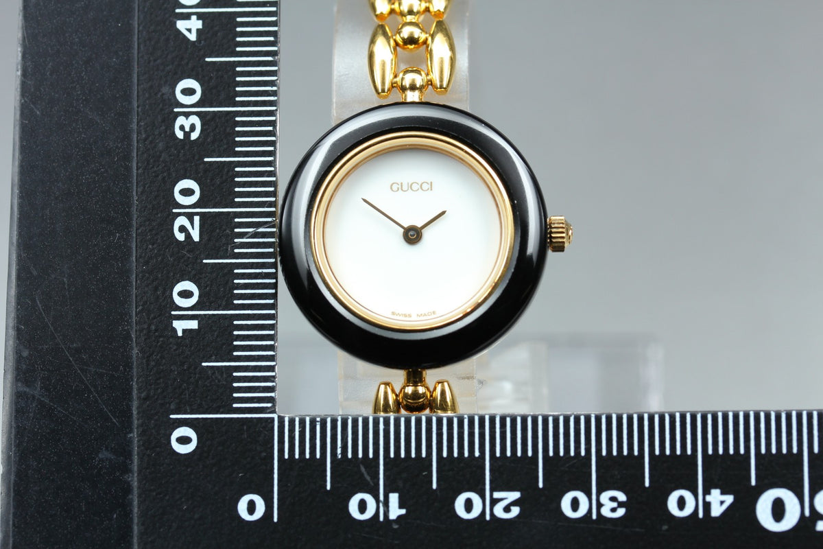 Near MINT/Box GUCCI Change Bezel 11/12.2 6 Colors 26mm Quartz White Dial Women's