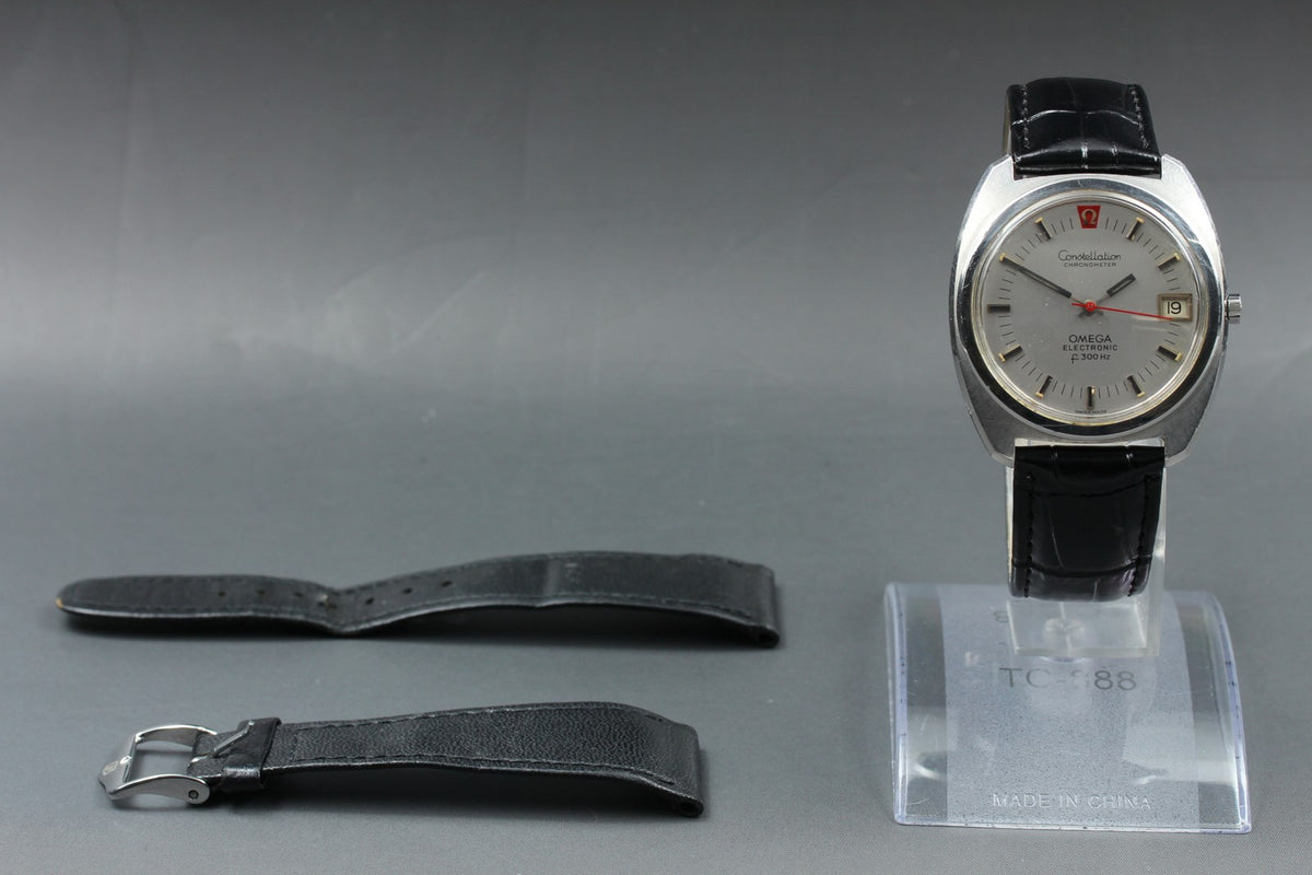 1970 Near MINT OMEGA Constellation f300Hz 38mm 198.002 Quartz Silver Men Vintage