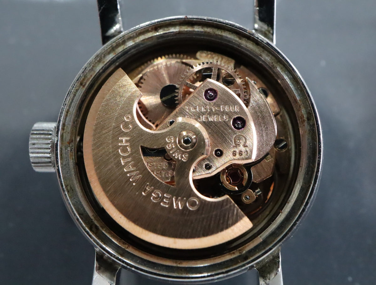 1969 Near MINT OMEGA De Ville 19mm 555.003 Automatic Silver Dial Women's Vintage