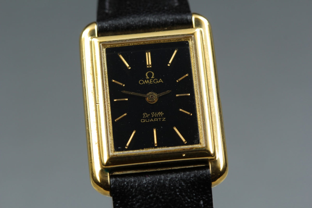 1980 Near MINT OMEGA De Ville 20mm 591.0029 Quartz Black Dial Tank Women Vintage