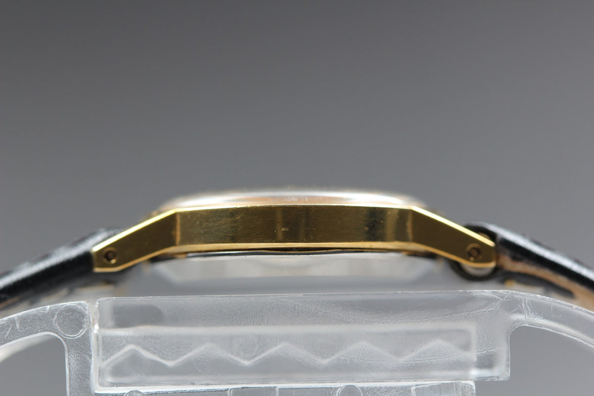 1974 Near MINT OMEGA Geneve 20mm 511.0451 Manual Gold Dial Women's Vintage